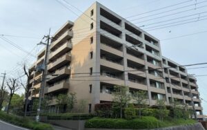 シャリエ大津皇子が丘